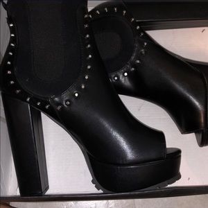 Open Toe Platform Boots